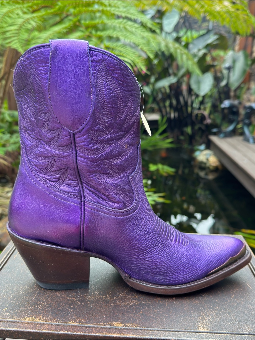 NIB IDYLLWIND “WHEEL ME” PURPLE COWBOY BOOTIES WOMENS SIZE 10